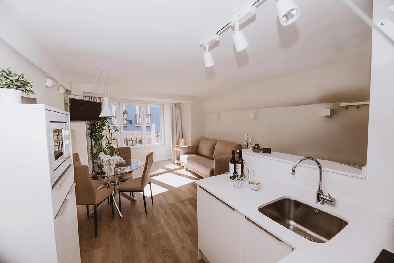 Apartamentos Burgosuites 外观 照片