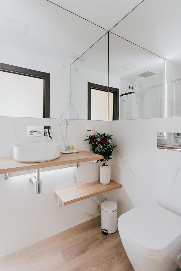 Apartamentos Burgosuites 外观 照片