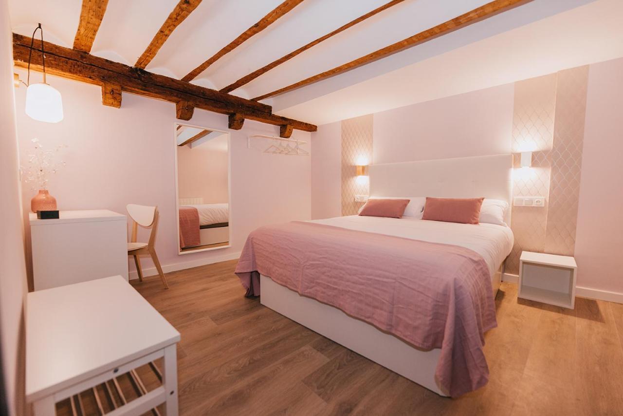 Apartamentos Burgosuites 外观 照片
