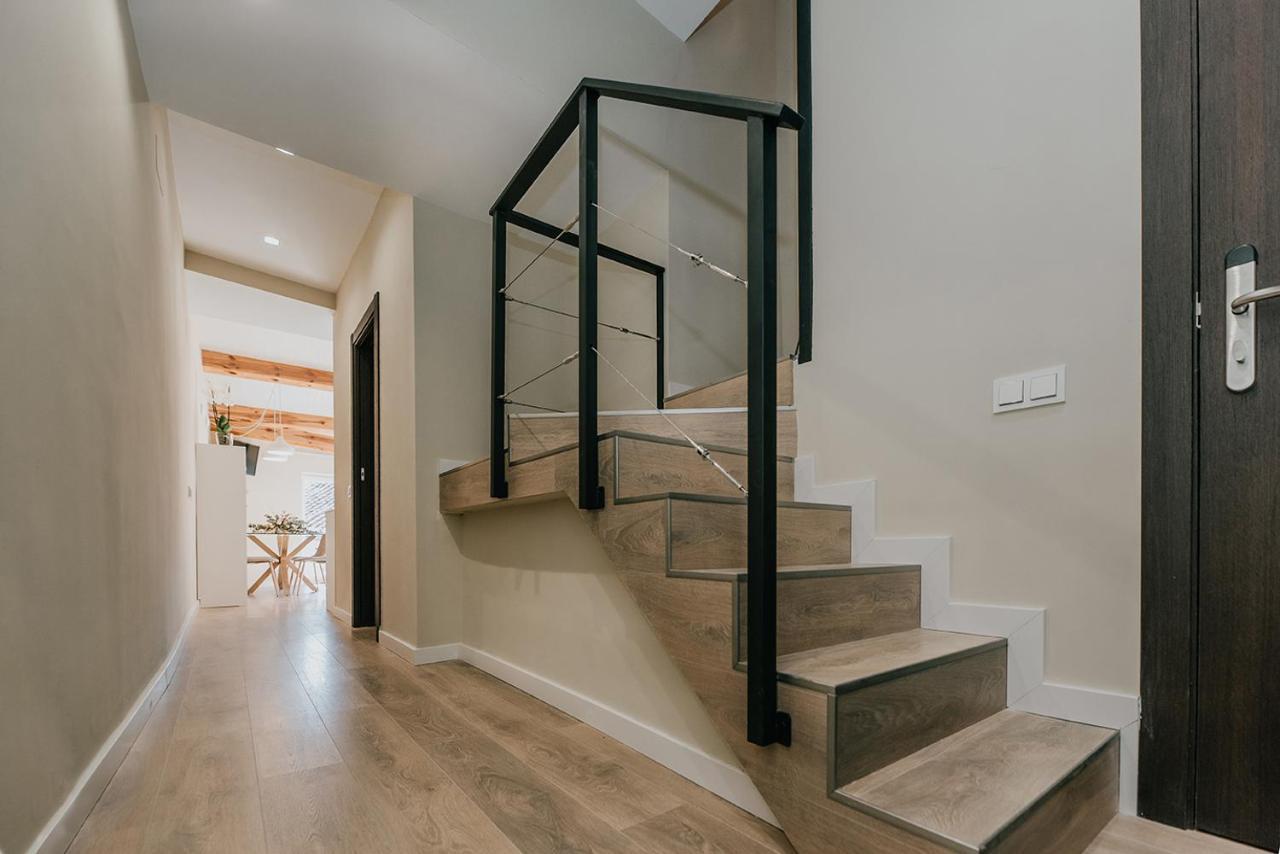 Apartamentos Burgosuites 外观 照片