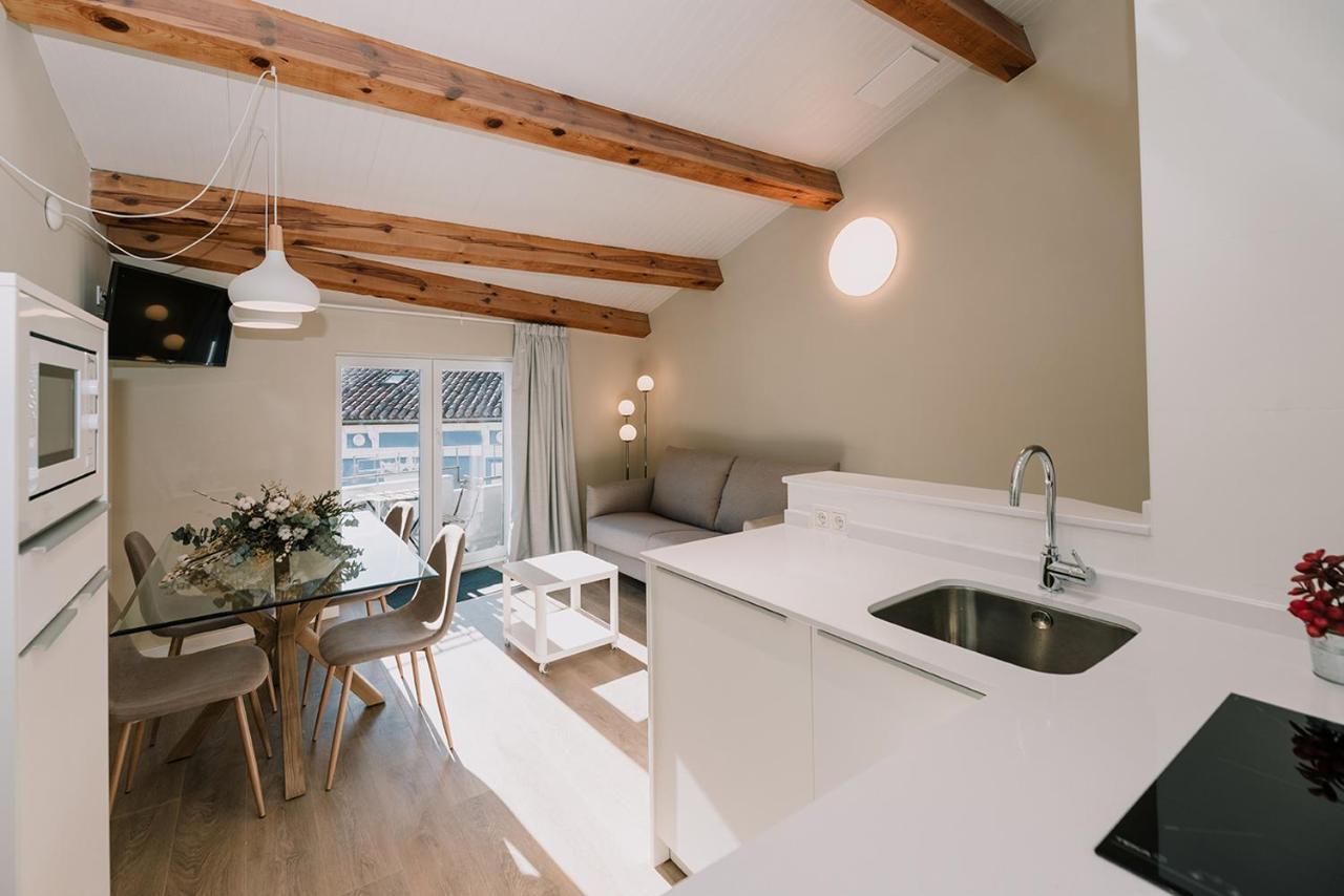 Apartamentos Burgosuites 外观 照片